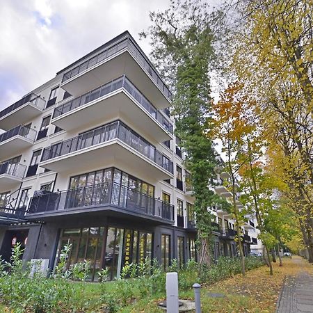 Osiedle Seaside Garden - Apartamenty Bryza Z Garazem, 100M Od Promenady Świnoujście Екстериор снимка